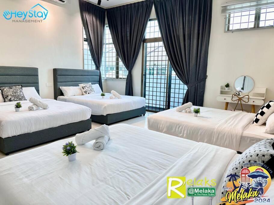 20pax4b3b Privatepool /karaok/pooltable/bbq * Malacca